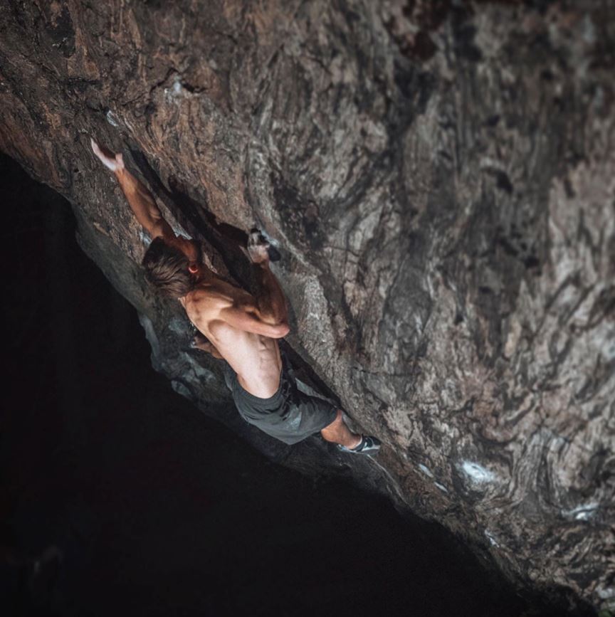 Uncut: Matt Fultz - Hypnotized Minds (V16)